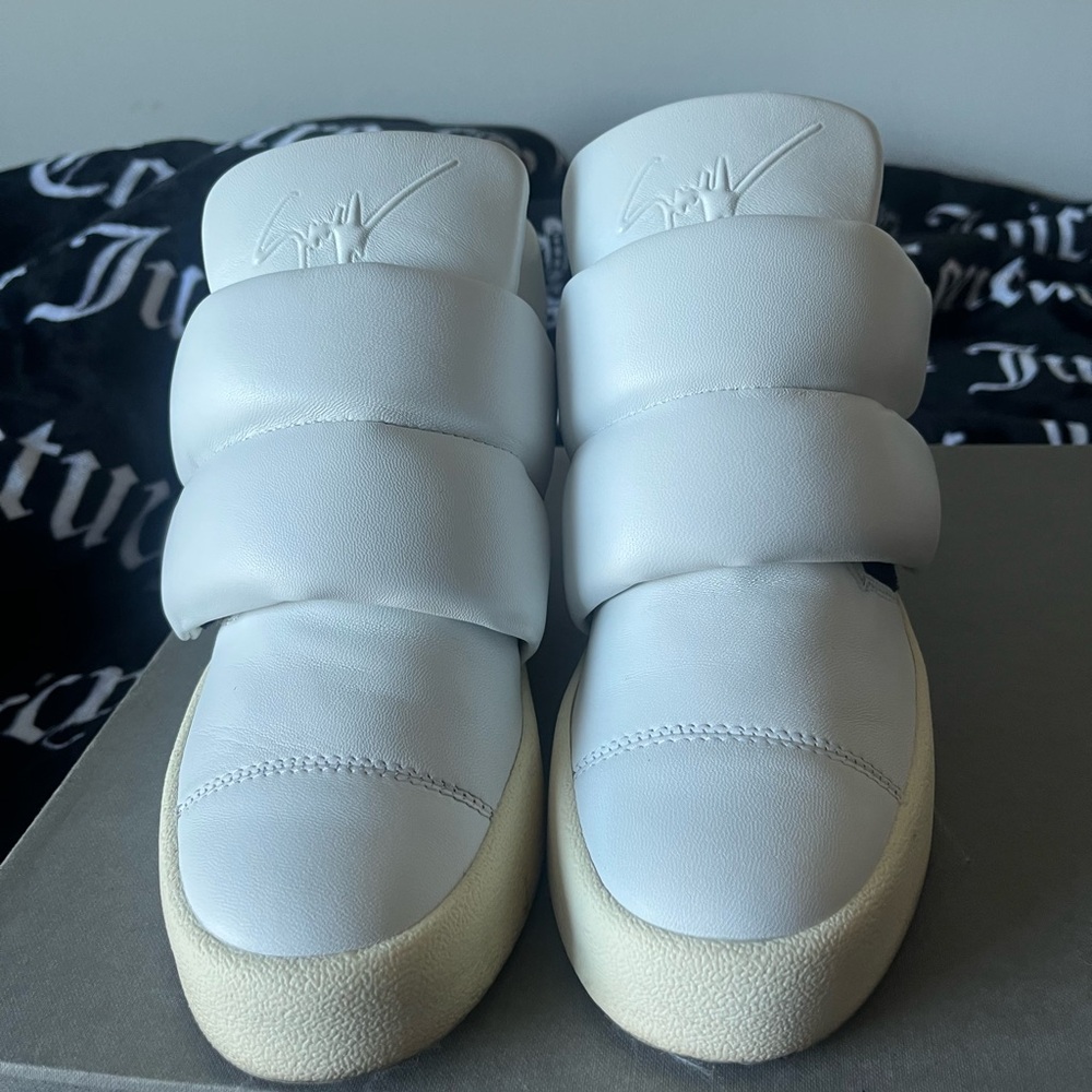 Giuseppe Zanotti White and Cream Sneakers